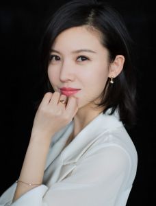 杨子姗