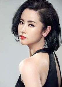 杨明娜